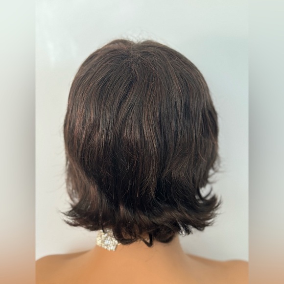 JON RENAU Bob Short Wig - 5360 Lily Color 4 / 6 - Picture 4 of 10